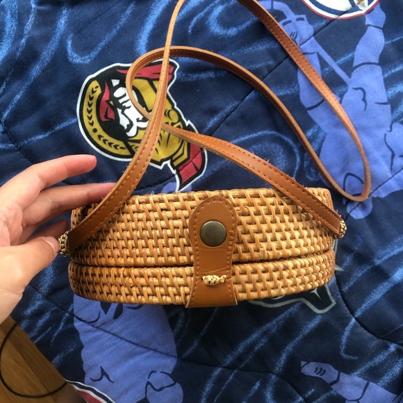 Rattan Sling Bag - Picture 2 of 3